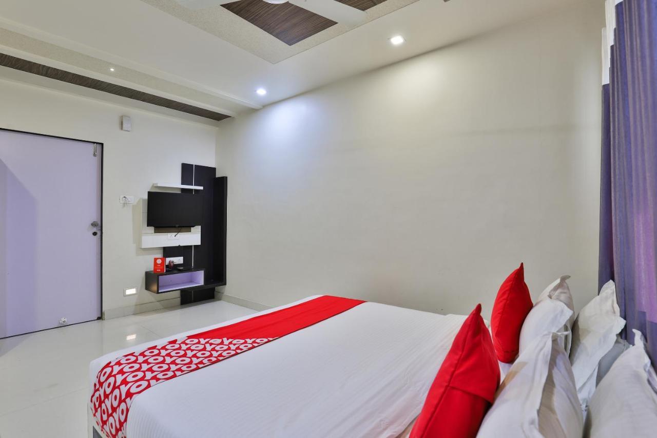 Oyo 18807 Vrajbhoomi Otel Somnāth Dış mekan fotoğraf