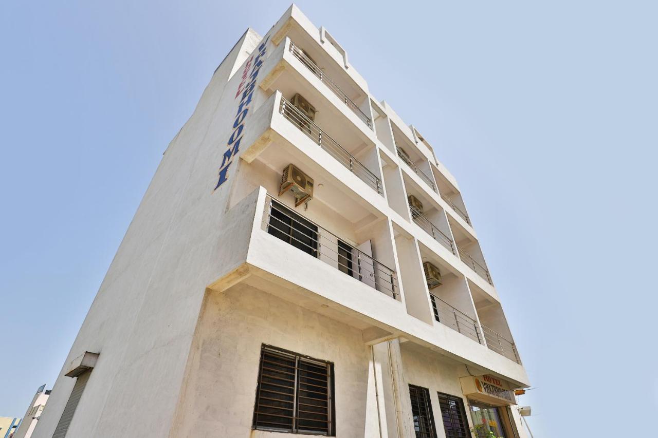 Oyo 18807 Vrajbhoomi Otel Somnāth Dış mekan fotoğraf
